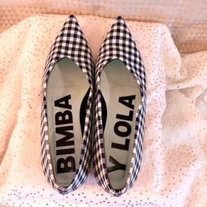 Bimba y Lola womens flats.